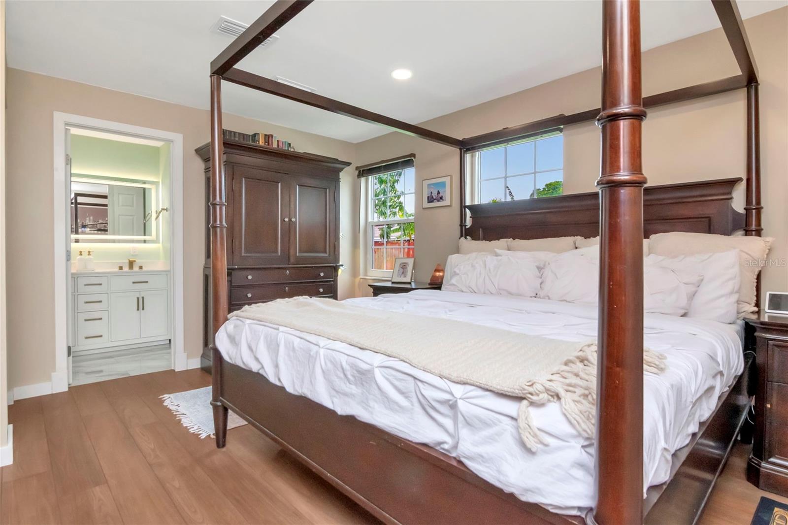 STEPHENSON MANOR UNIT 2 5TH ADD - Residential