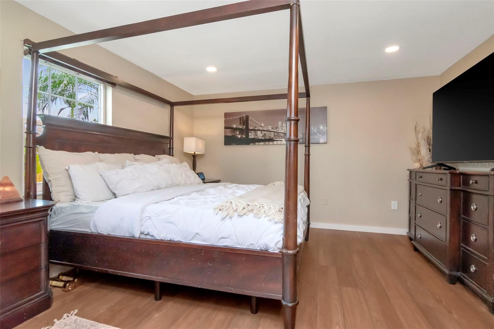 STEPHENSON MANOR UNIT 2 5TH ADD - Residential