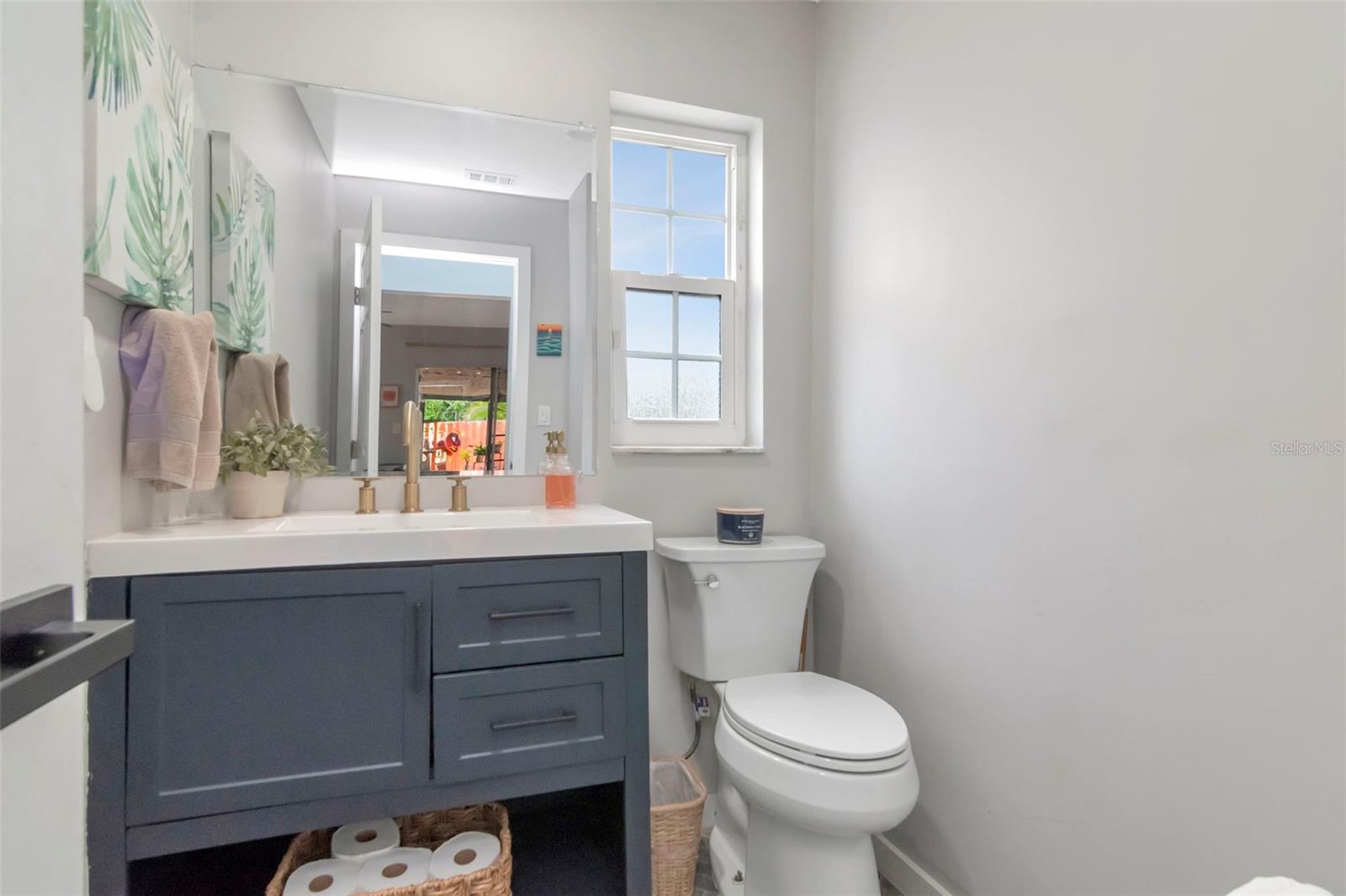 STEPHENSON MANOR UNIT 2 5TH ADD - Residential