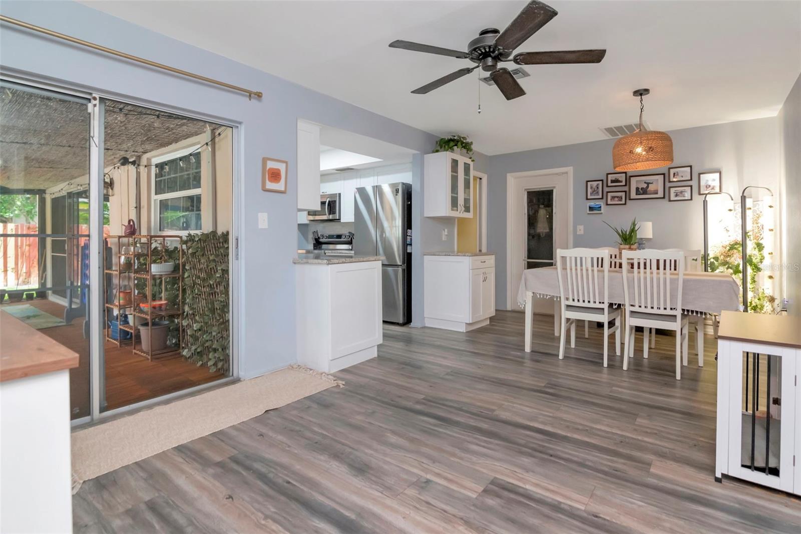 STEPHENSON MANOR UNIT 2 5TH ADD - Residential