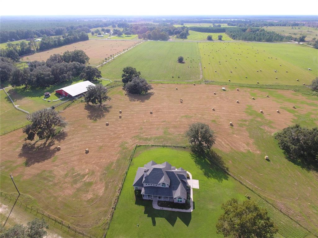 3270 SE COUNTY ROAD 337