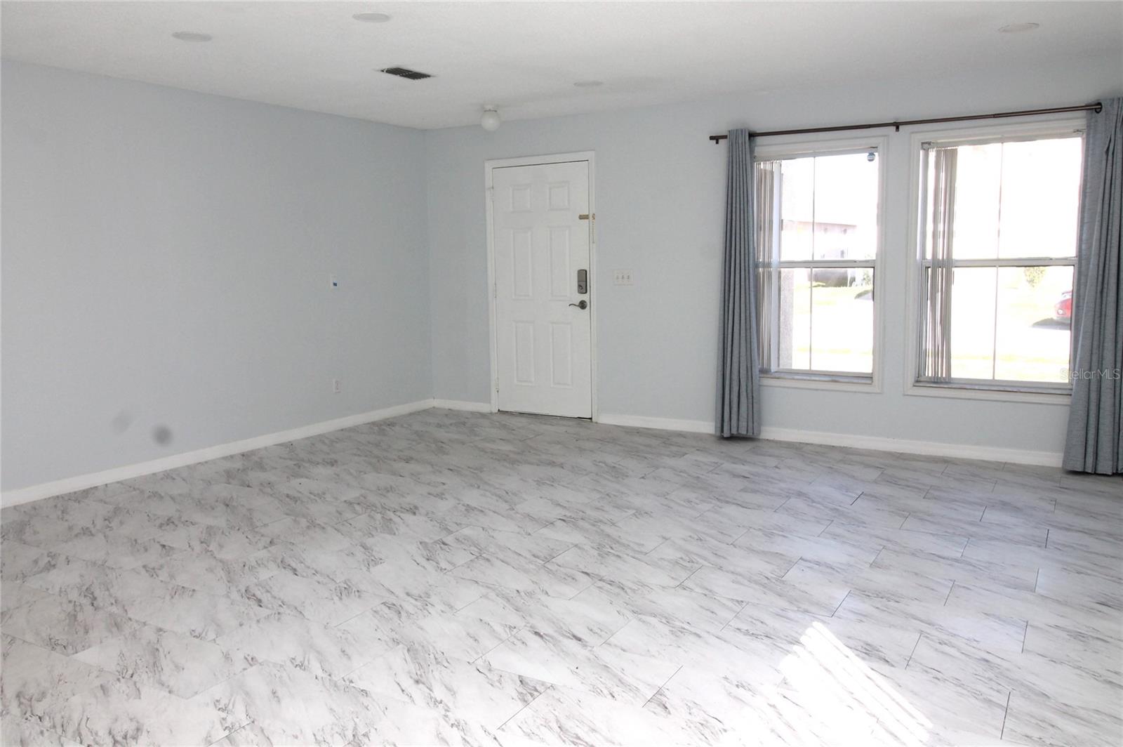 SUNRISE LAKES PH III SUB - Residential