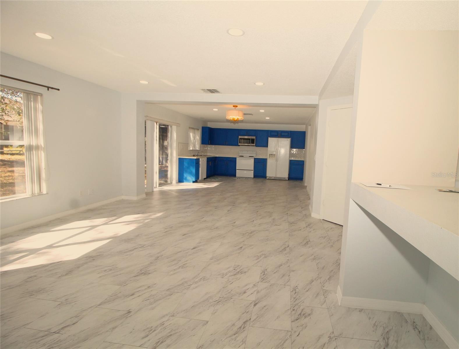 SUNRISE LAKES PH III SUB - Residential