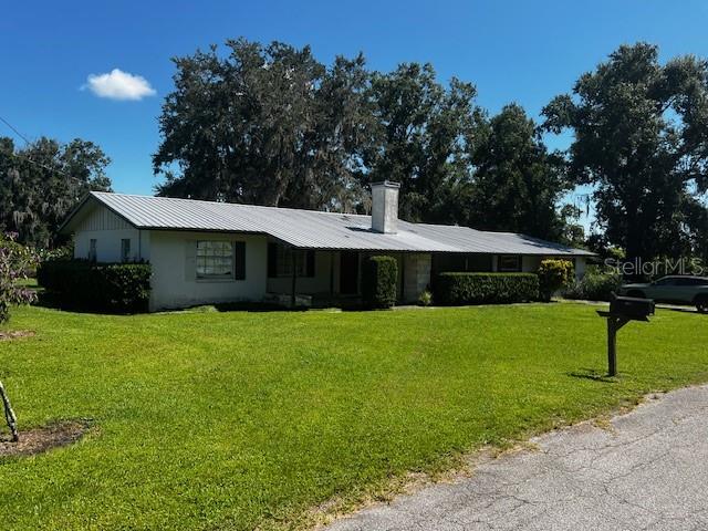 MOTIVATED SELLER - Priced for Quick Sale. Comfortable home, on large lot, as the end of quiet, cul de sac in non-deed restricted area. The overall area is peaceful with lots of space, yet close to charm of Downtown Wauchula