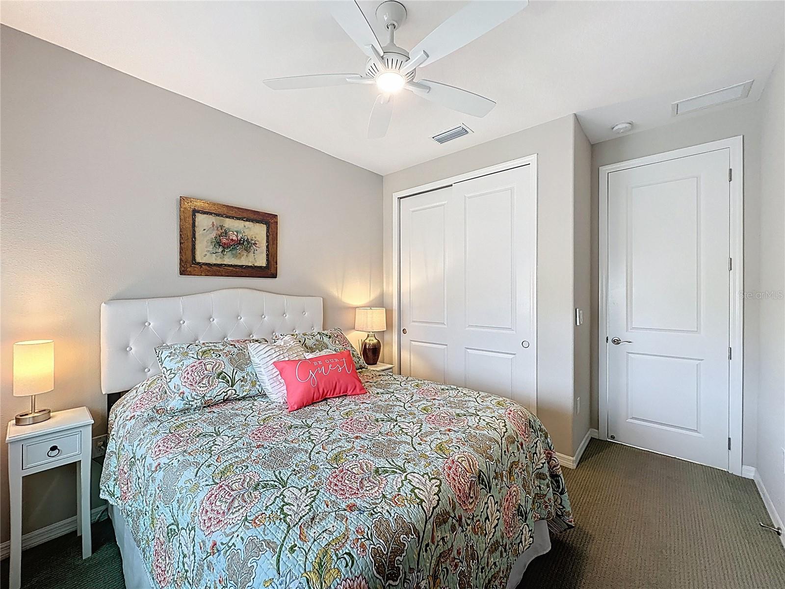 CASCADES/GROVELAND PH 6 - Residential