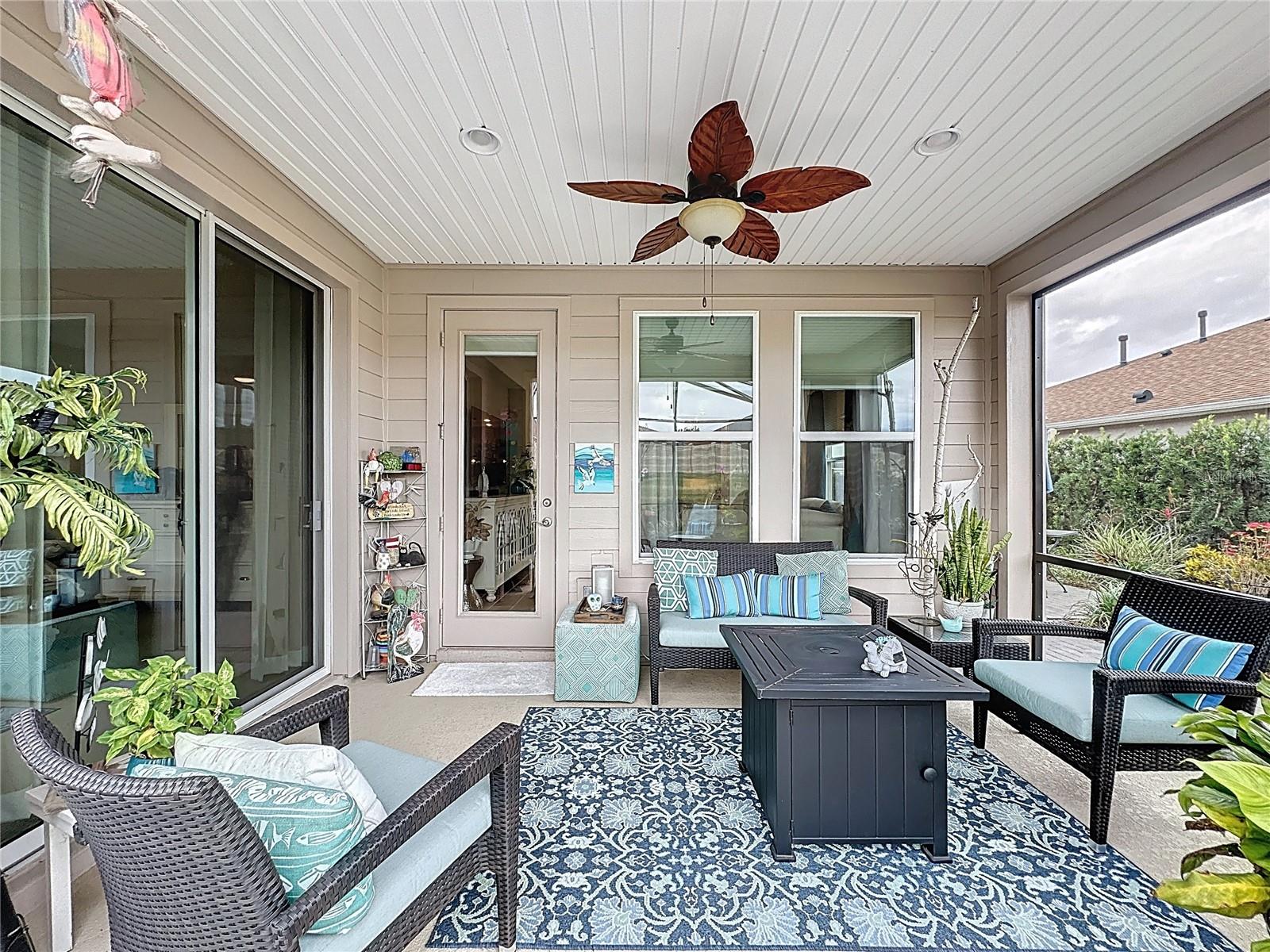 CASCADES/GROVELAND PH 6 - Residential