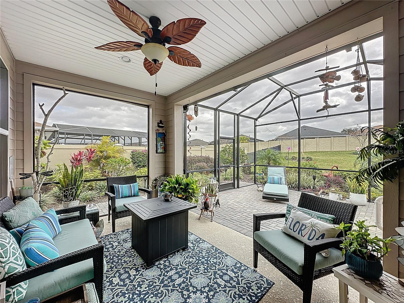 CASCADES/GROVELAND PH 6 - Residential