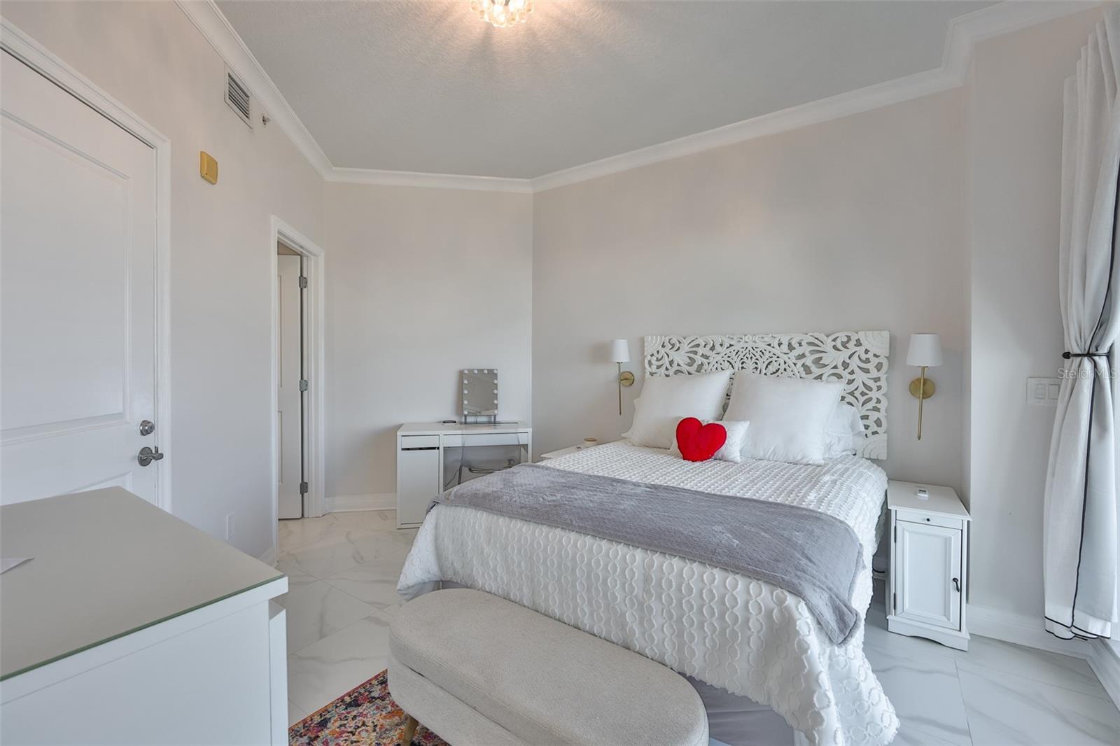 TOWERS OF CHANNELSIDE CONDOMIN - Residential