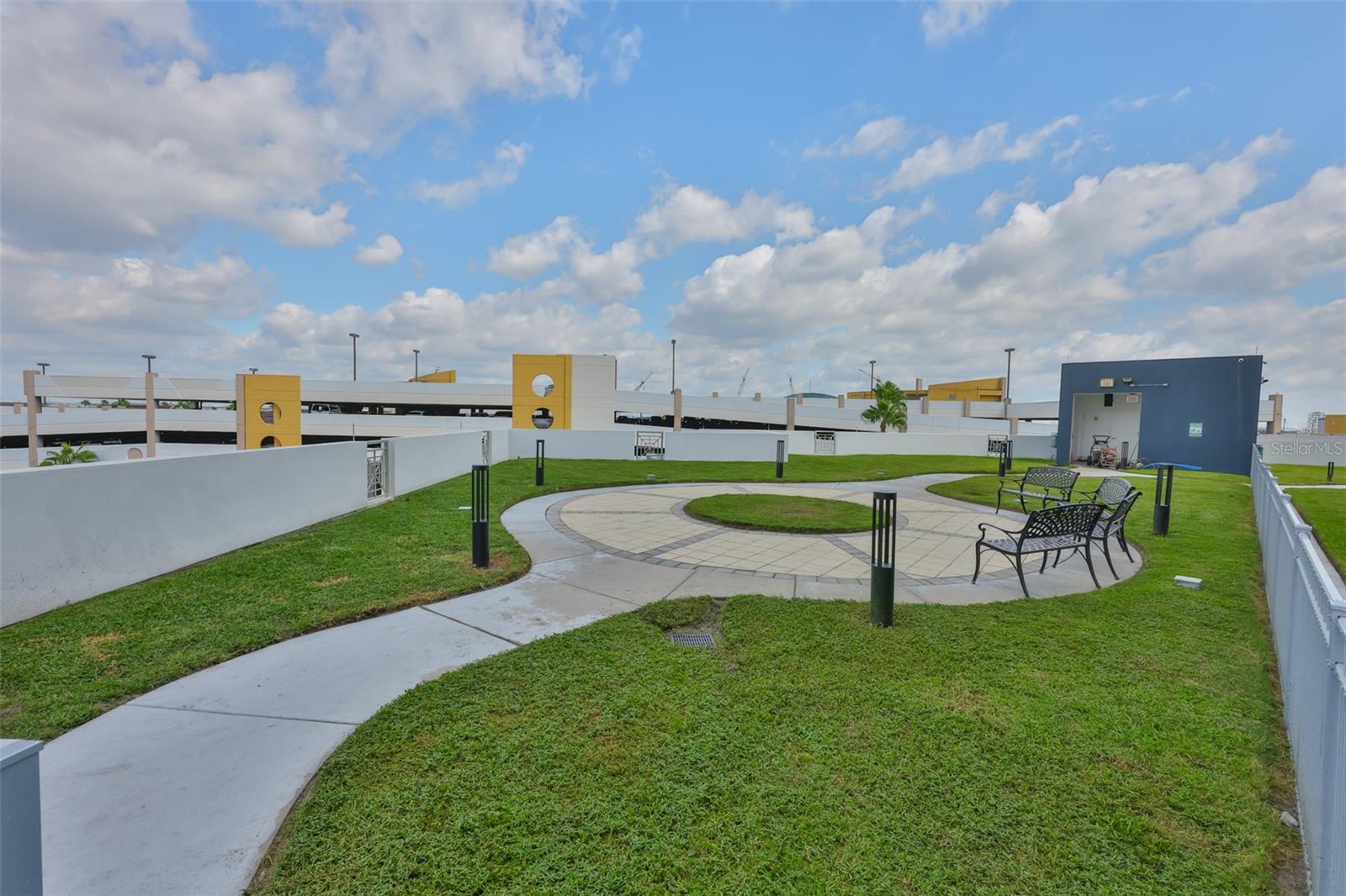 TOWERS OF CHANNELSIDE CONDOMIN - Residential