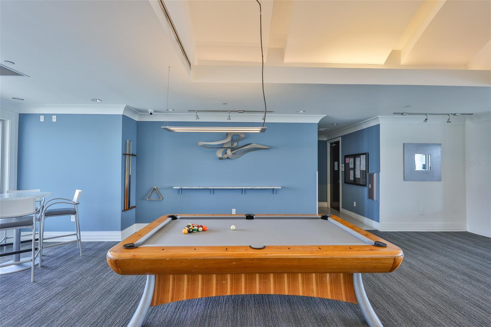 TOWERS OF CHANNELSIDE CONDOMIN - Residential