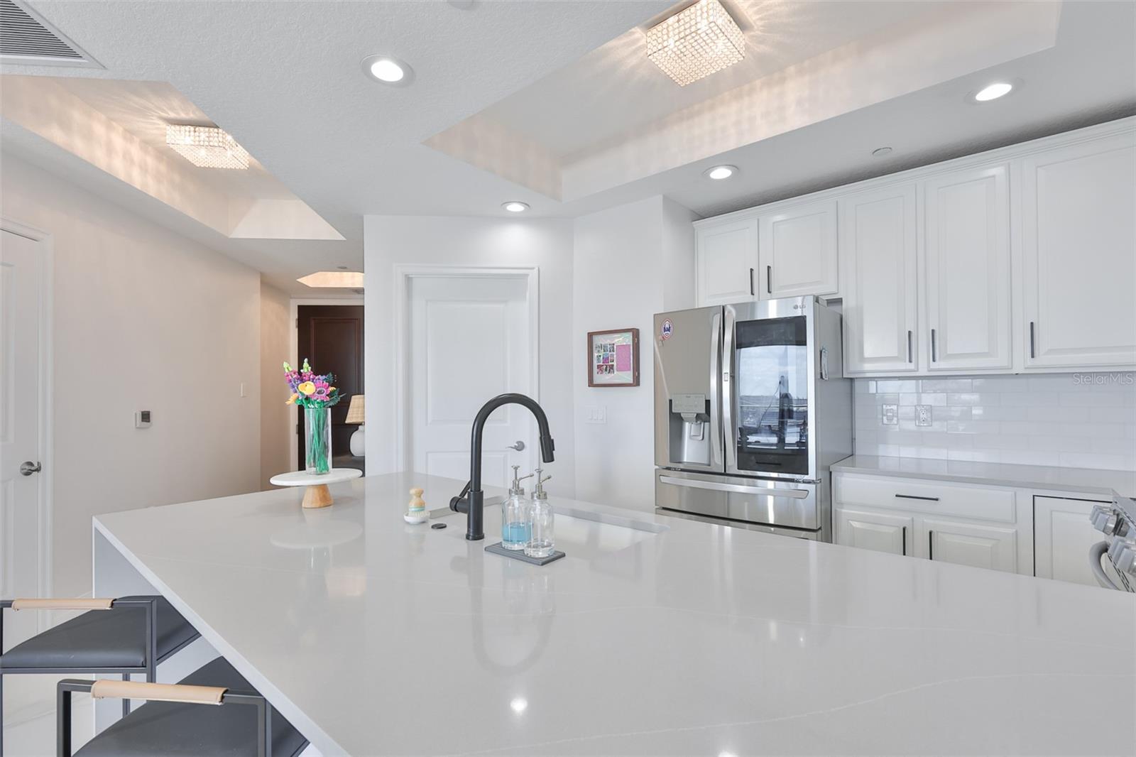 TOWERS OF CHANNELSIDE CONDOMIN - Residential