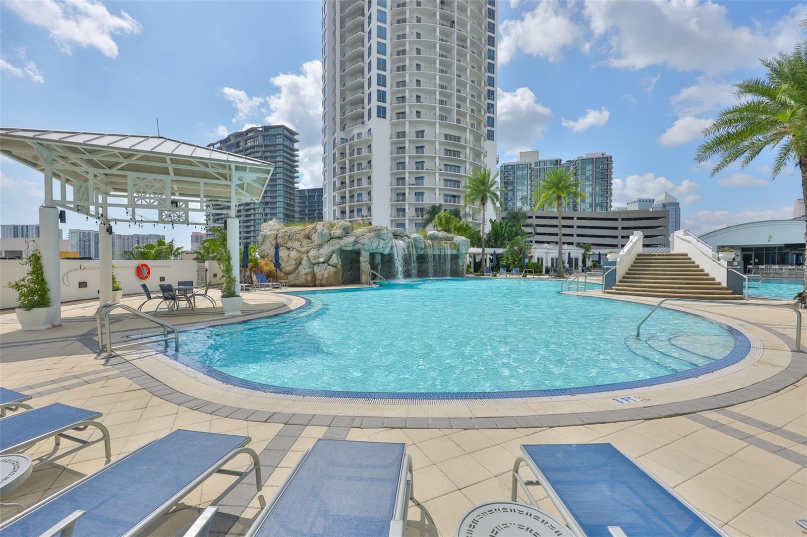 TOWERS OF CHANNELSIDE CONDOMIN - Residential