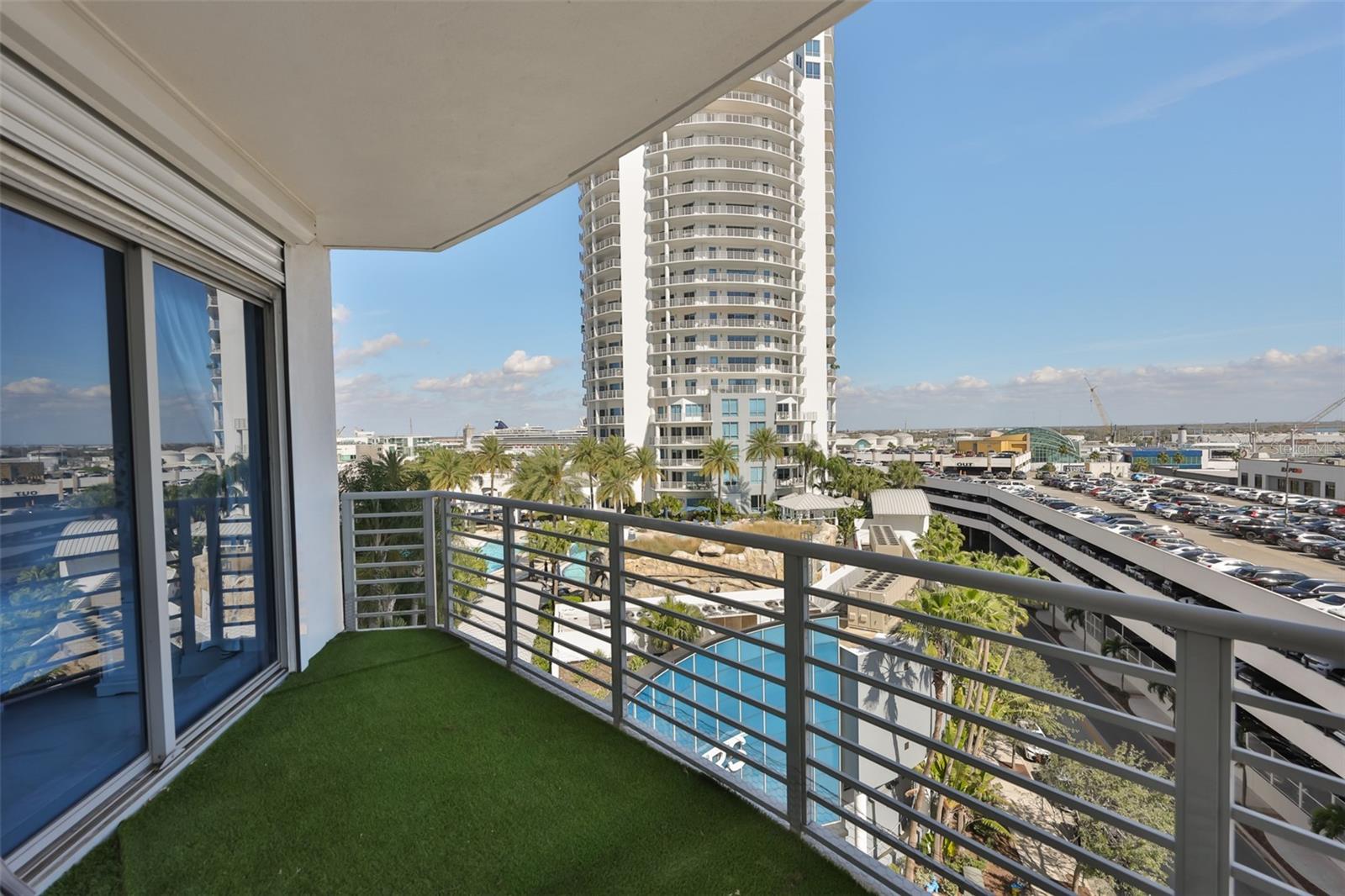 TOWERS OF CHANNELSIDE CONDOMIN - Residential