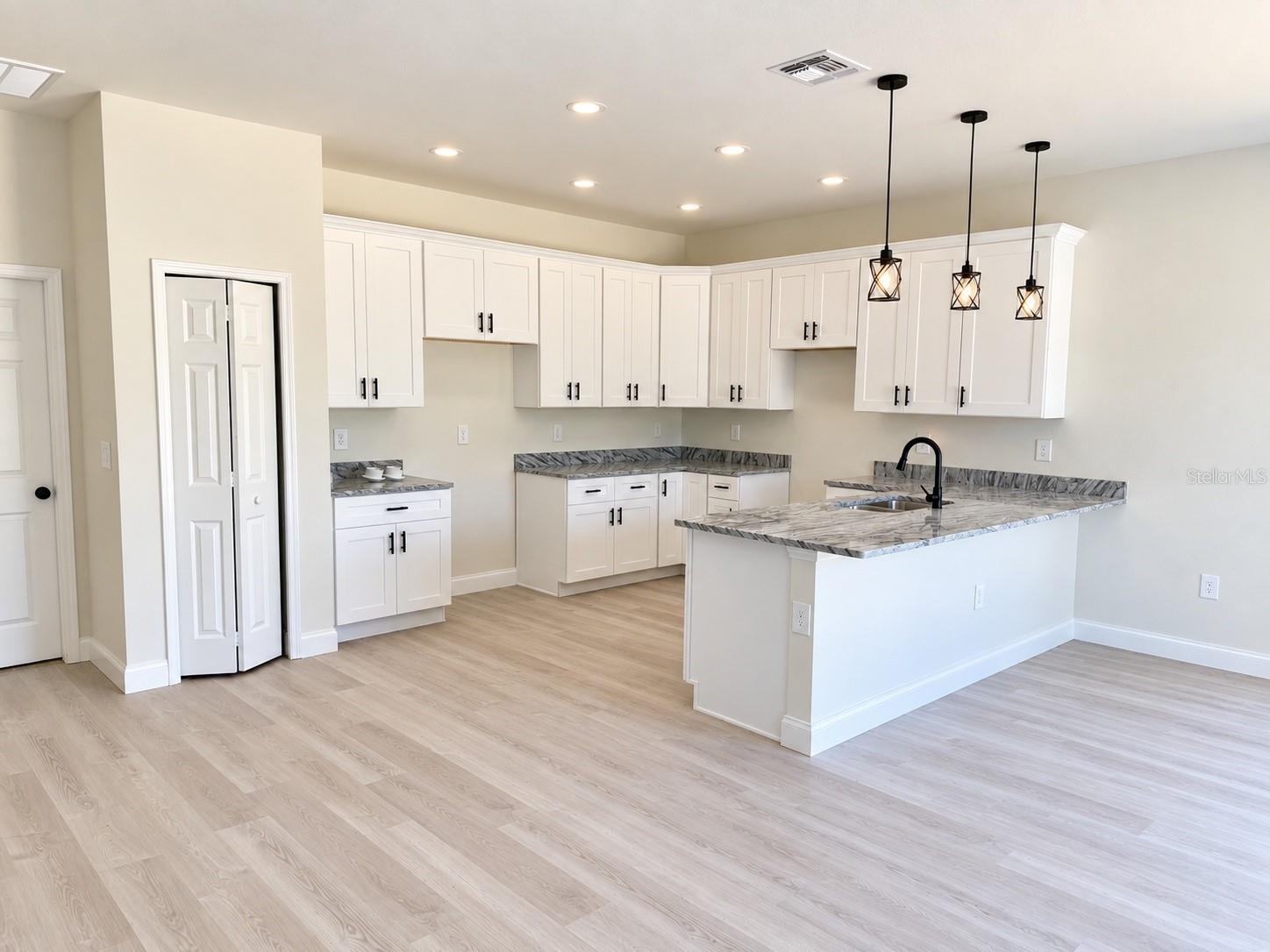 3250 ALBA DRIVE