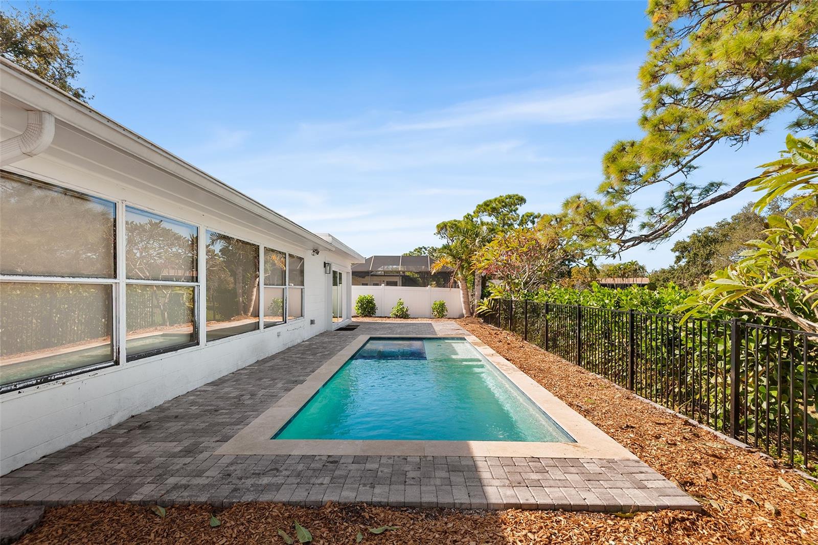 PONDEROSA OF SHORE ACRES - Residential Lease