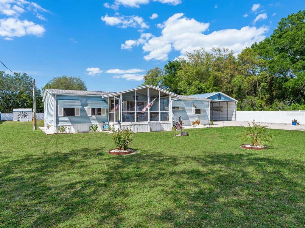 Photo of 9975 SE 166th Street, Summerfield, FL 34491 (MLS # G5116770)