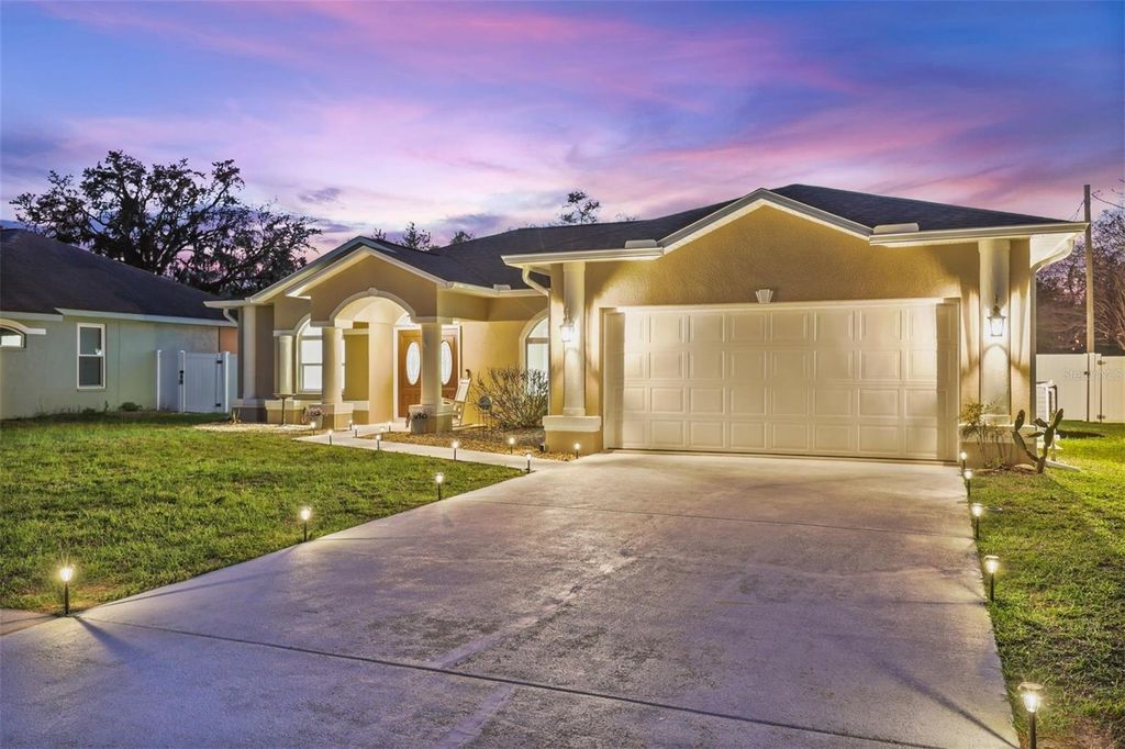 Photo of 15281 Burbank Drive, Brooksville, FL 34604 (MLS # TB8487627)