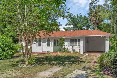 Single Family Residence in HOWEY IN THE HILLS FL 106 FLORIDA AVENUE.jpg