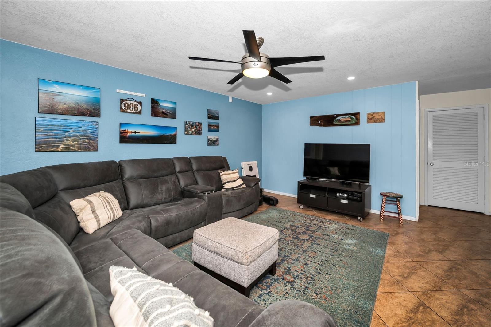 BROADWATER UNIT 2 BLK 0 - Residential