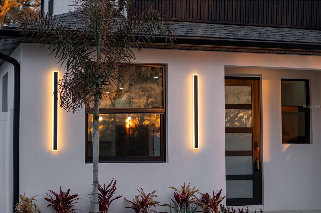 Photo of 12905 Worchester Avenue, Tampa, FL 33624 (MLS # TB8477572)