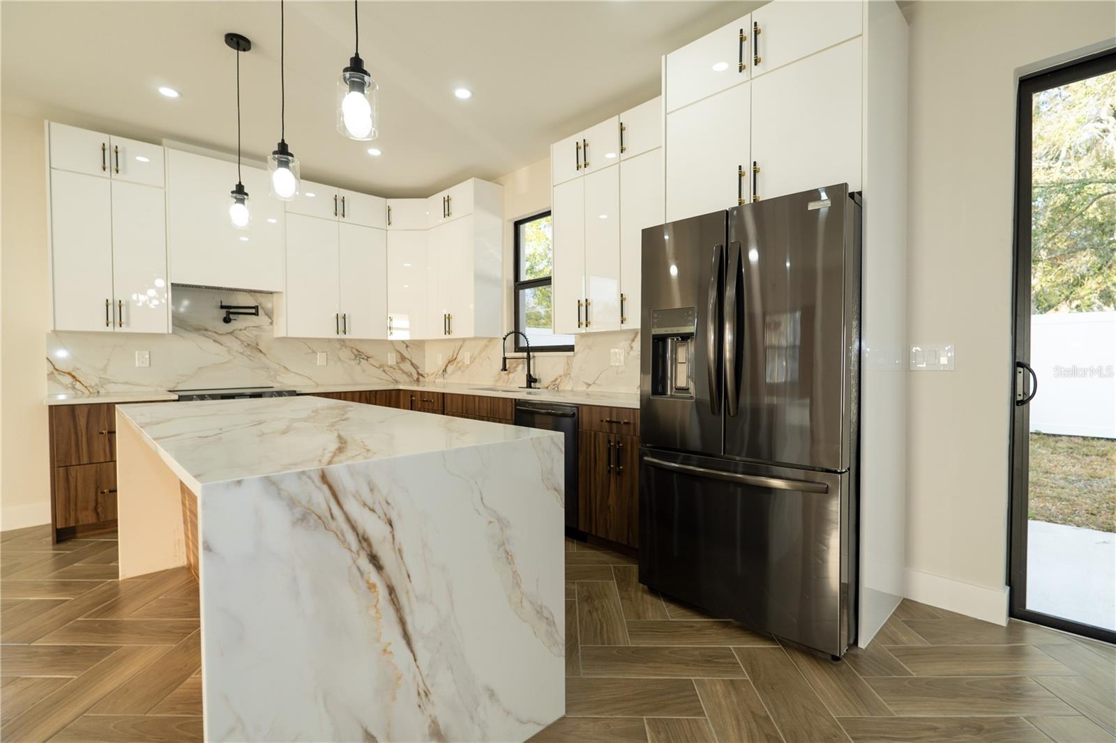 MARTHA ANN TRAILER VILLAGE UN 2 - Residential