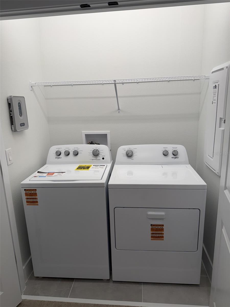 APEX AT SEMINOLE HEIGHTS - Residential Lease