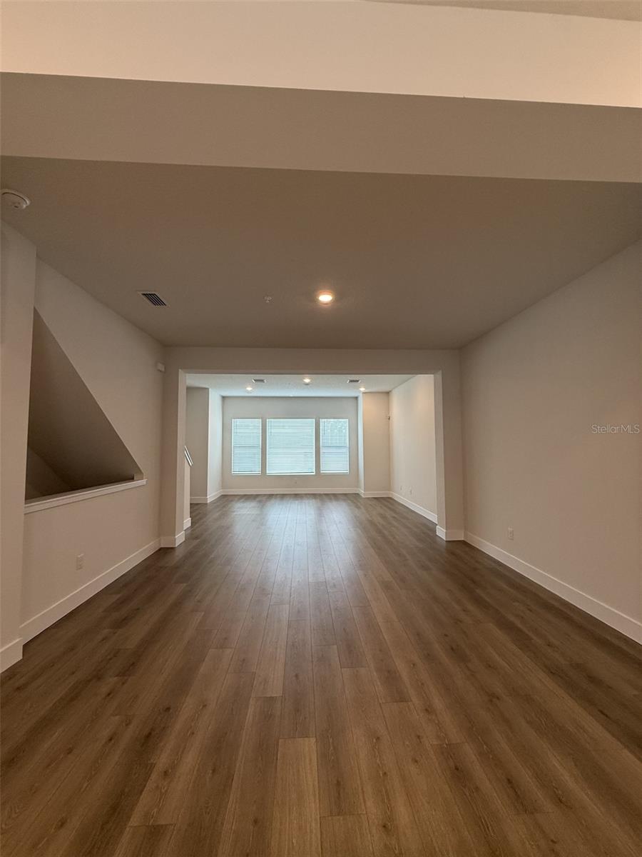 APEX AT SEMINOLE HEIGHTS - Residential Lease