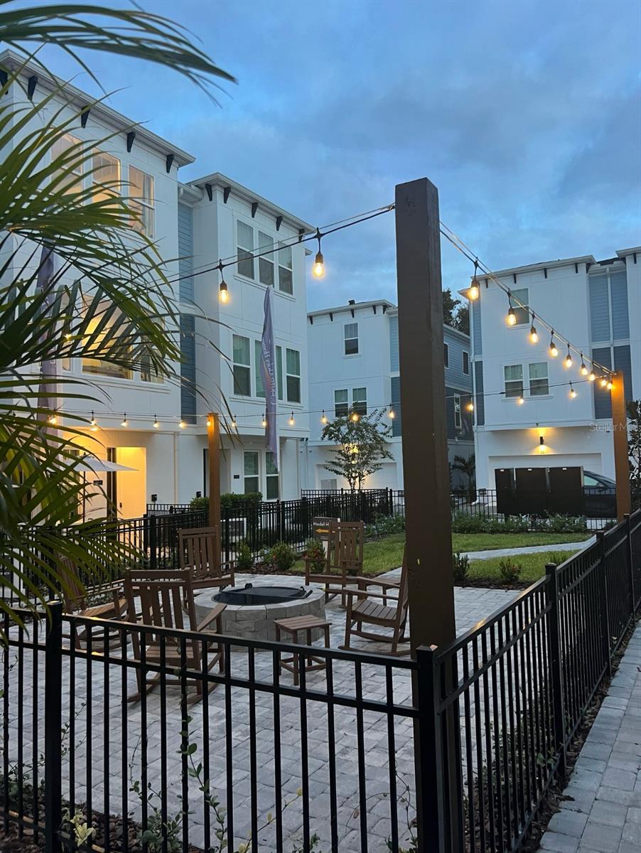 APEX AT SEMINOLE HEIGHTS - Residential Lease