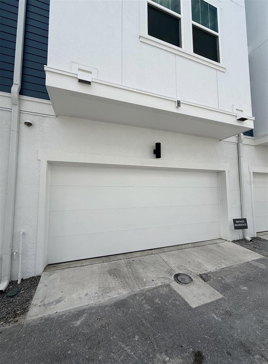 APEX AT SEMINOLE HEIGHTS - Residential Lease