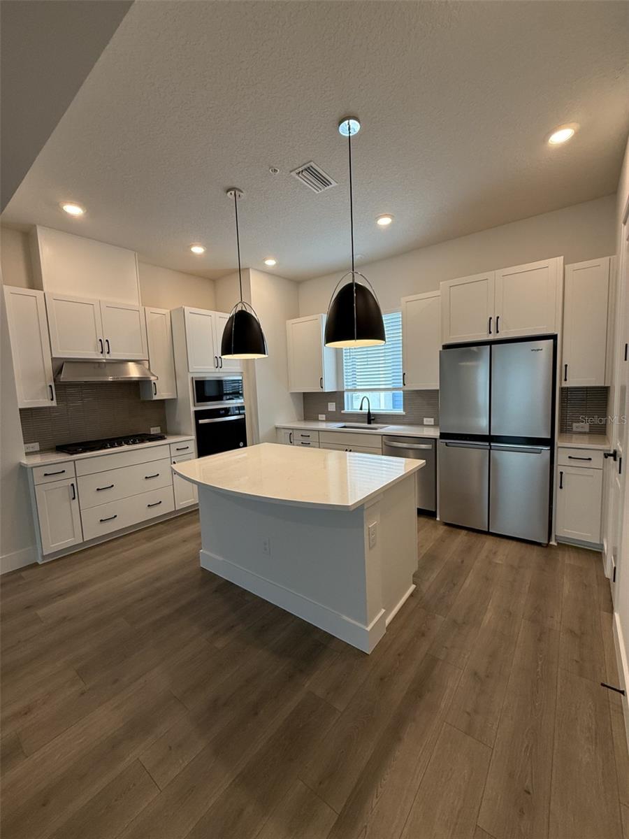 APEX AT SEMINOLE HEIGHTS - Residential Lease