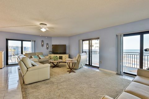 A home in NEW SMYRNA BEACH