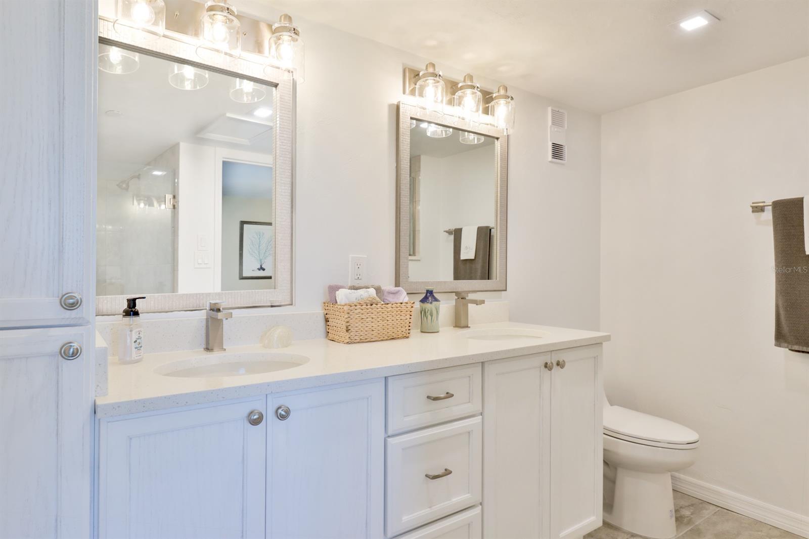 Seascape Towers Condo Ph 01 - Residential