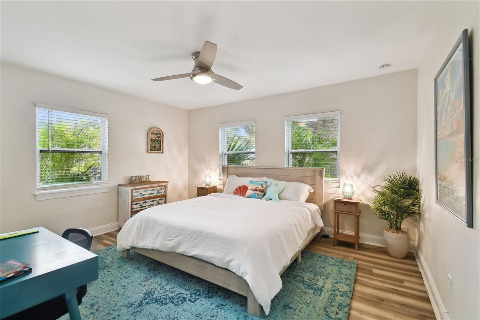 MANHATTAN MANOR REV - Residential Lease