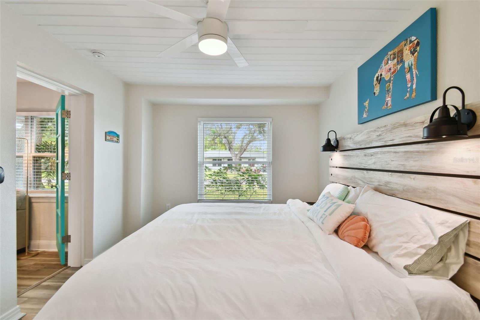 MANHATTAN MANOR REV - Residential Lease