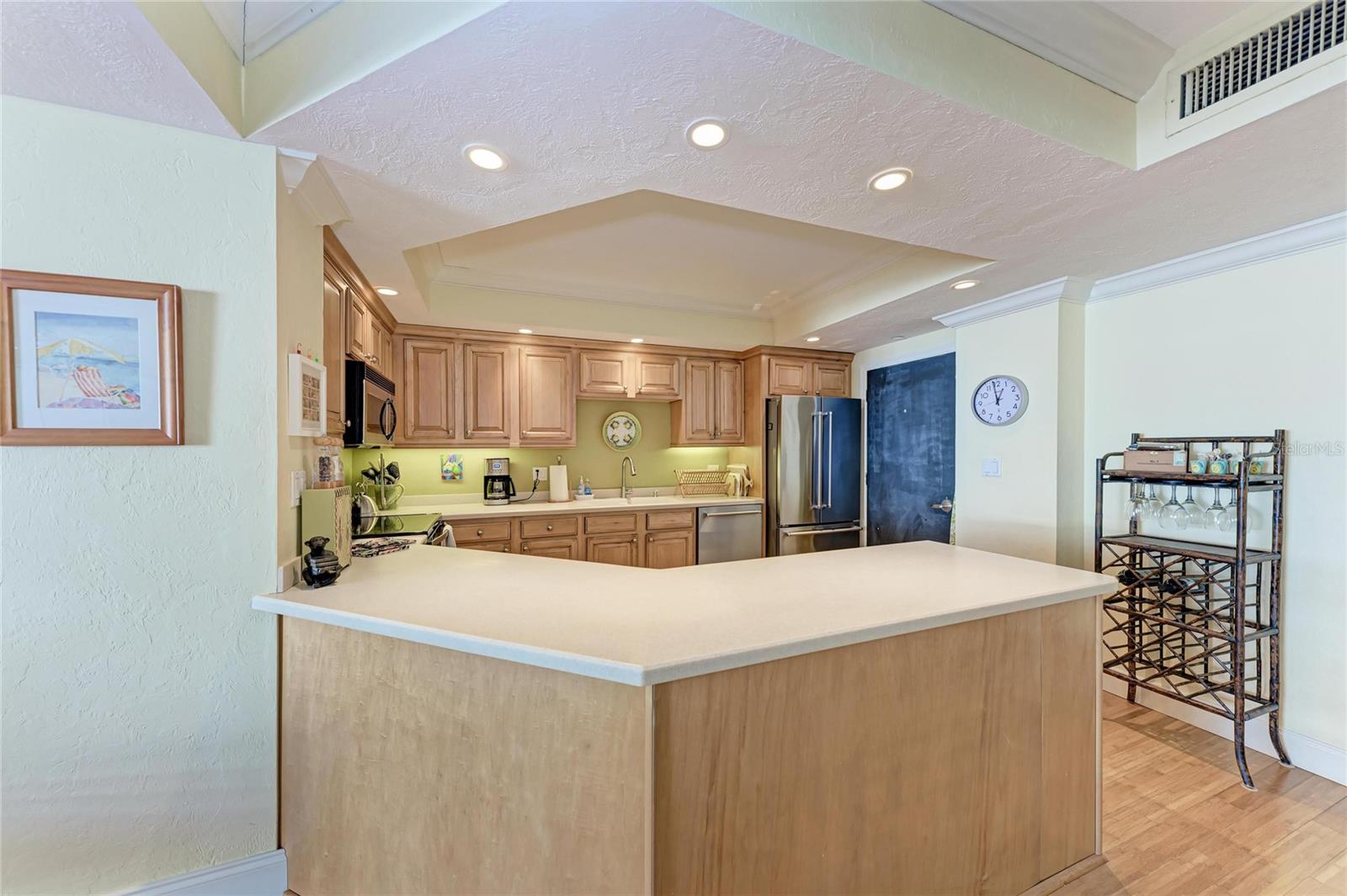 LIDO BEACH CLUB - Residential Lease