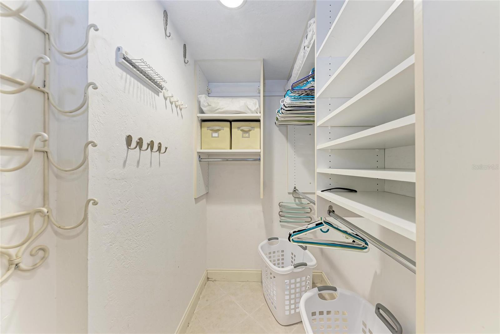 LIDO BEACH CLUB - Residential Lease