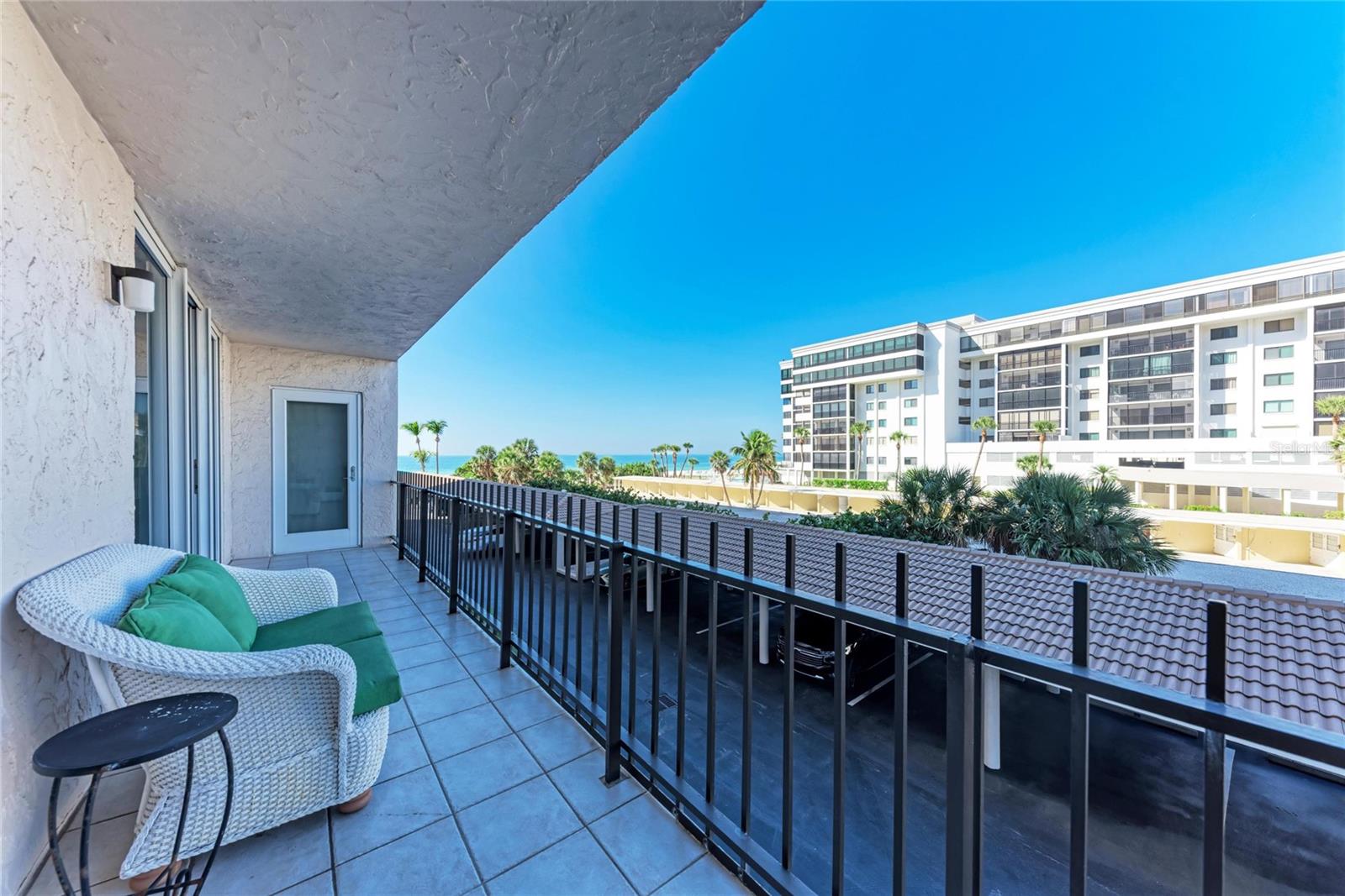 LIDO BEACH CLUB - Residential Lease