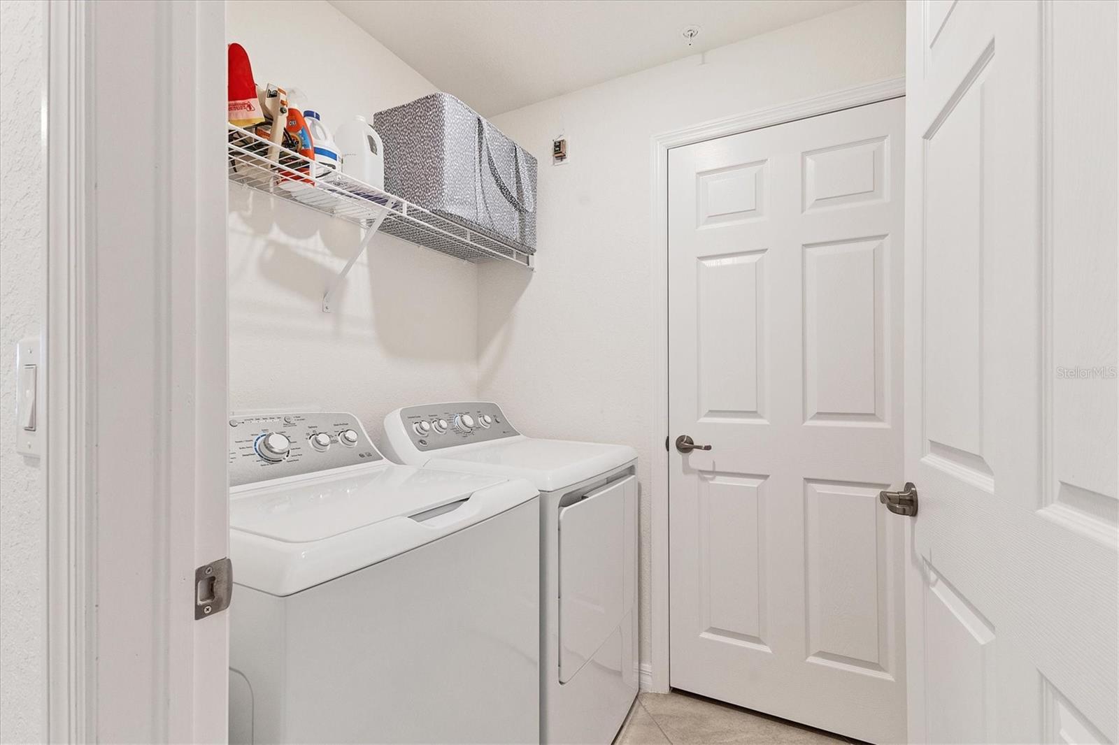 LAKEWOOD NATIONAL COACH HOMES III - Residential