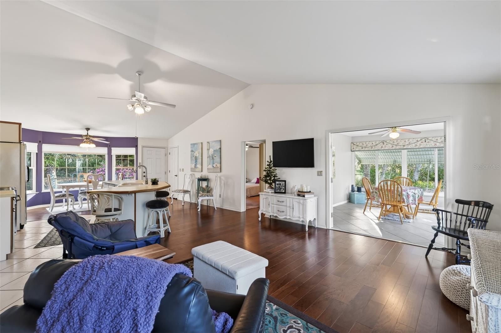 WHIP O WILL HILL - Residential