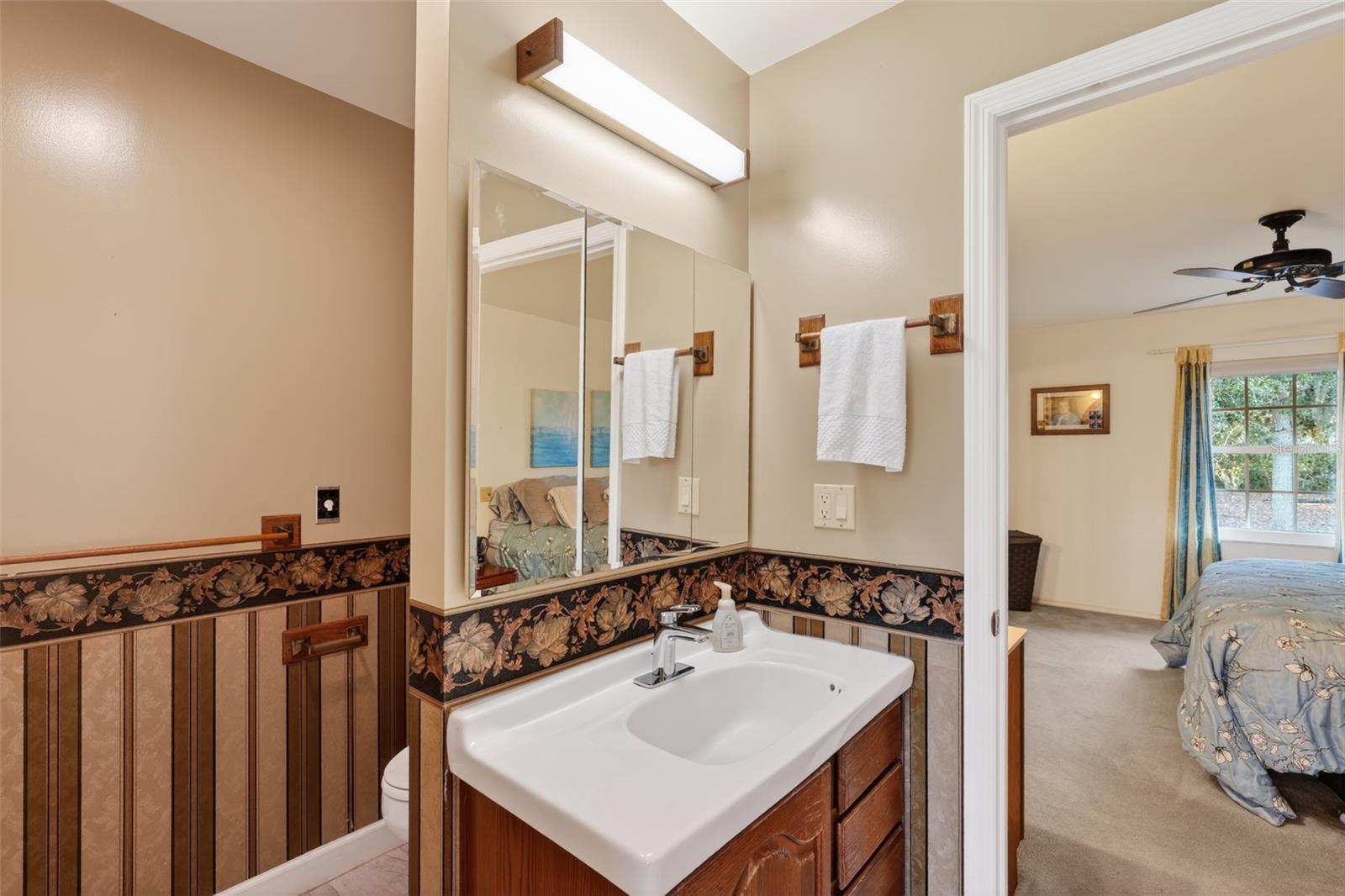 WHIP O WILL HILL - Residential