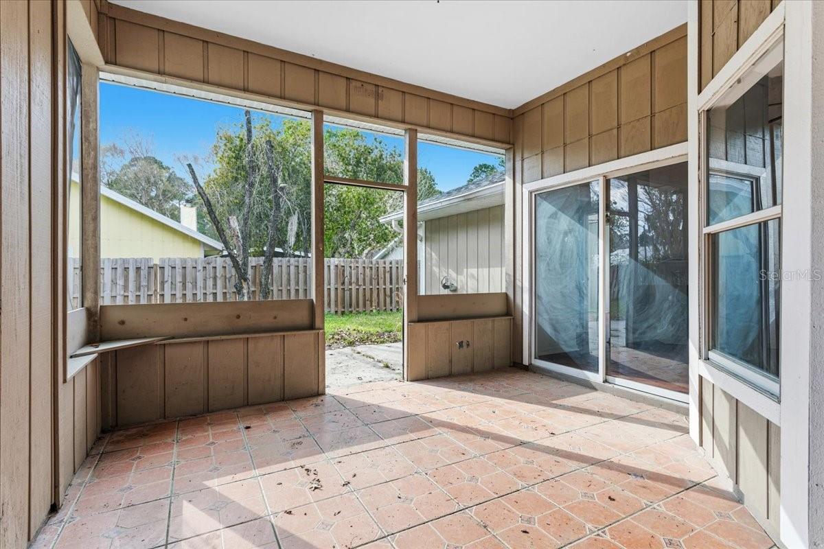 SUTTERS LANDING PH III - Residential