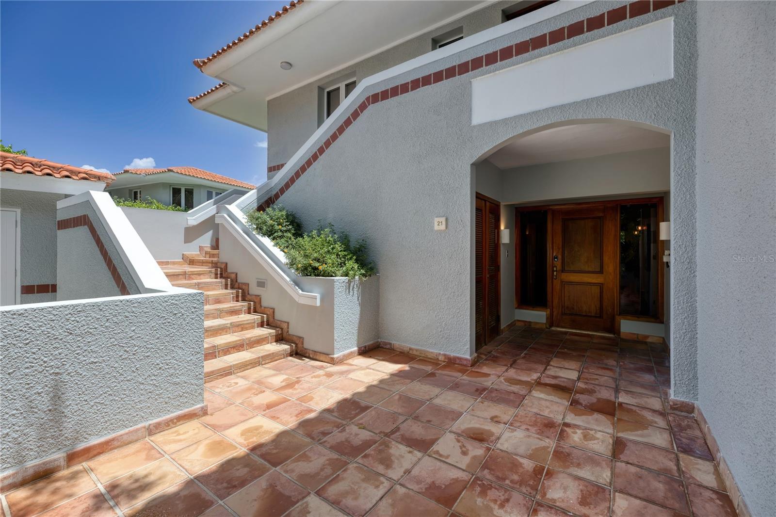 DORADO BEACH - Residential