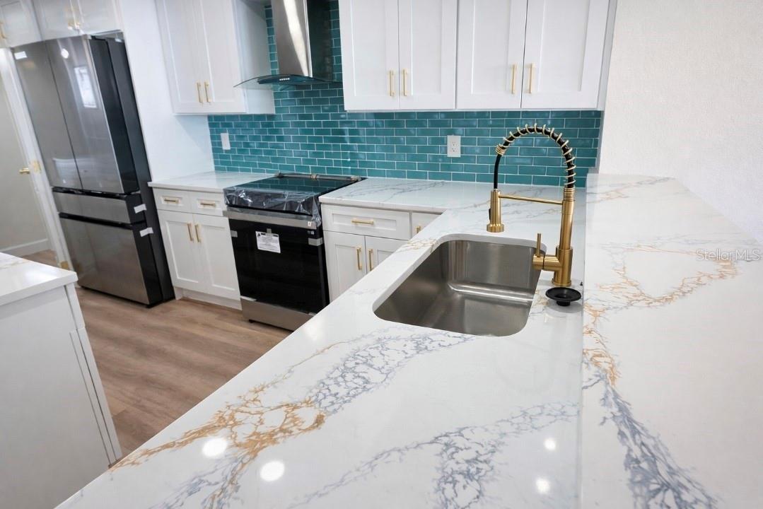 OCEAN SANDS NORTH CONDO - Residential