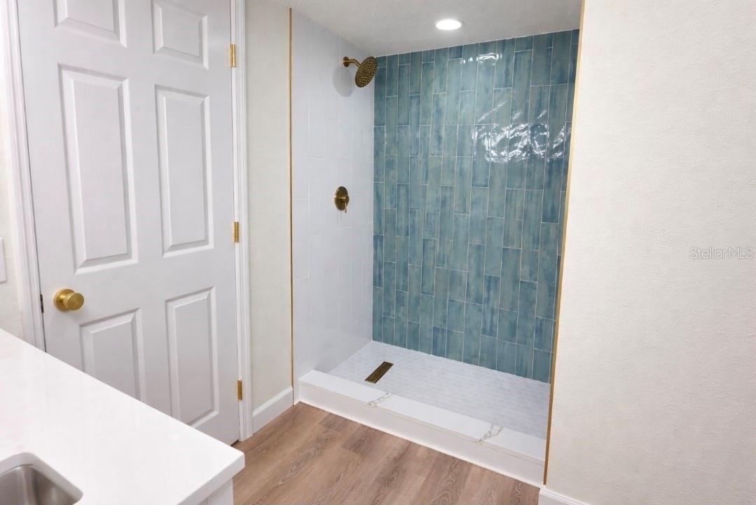 OCEAN SANDS NORTH CONDO - Residential