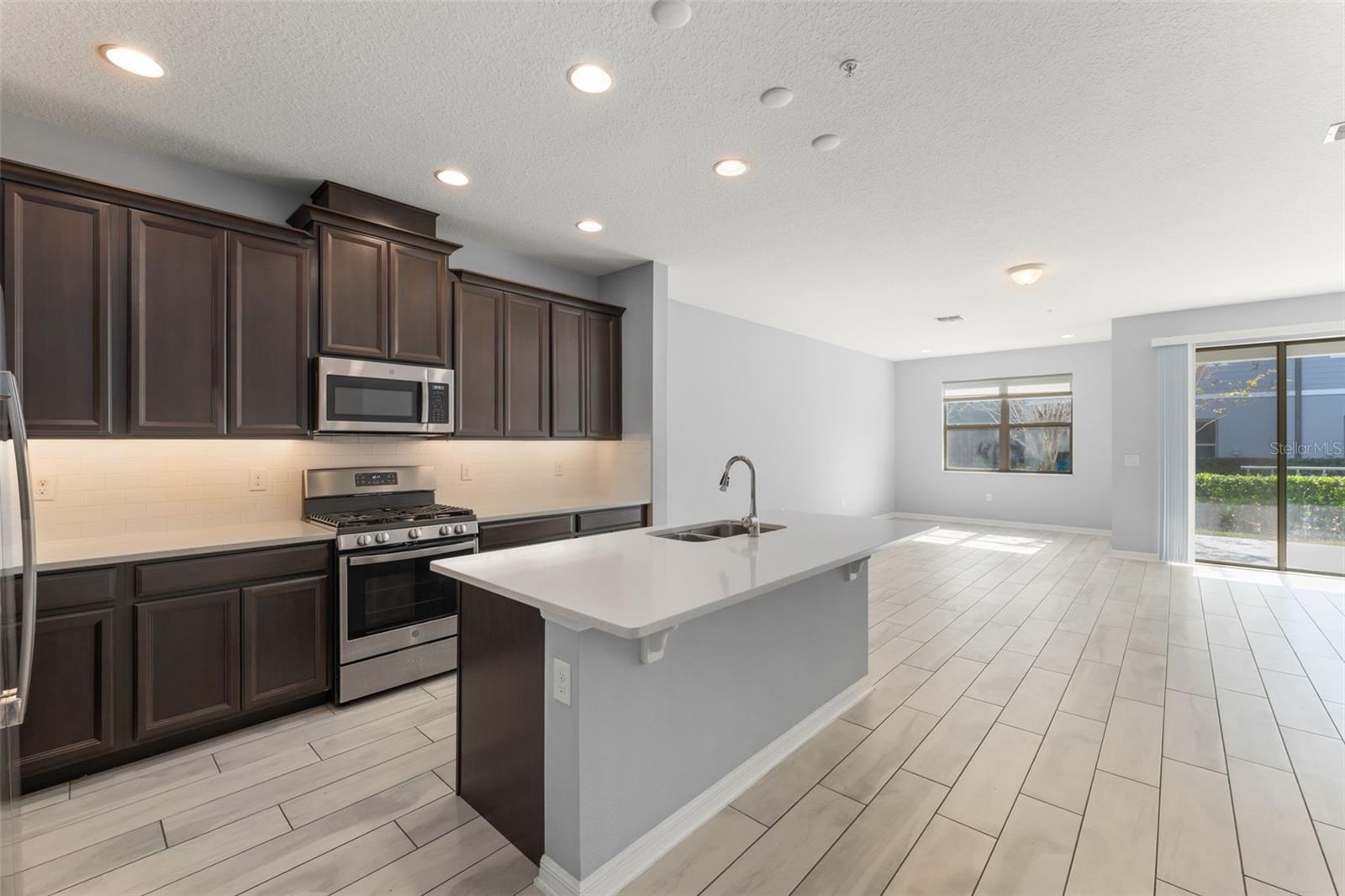 TOWNS AT WHITE CEDAR - Residential