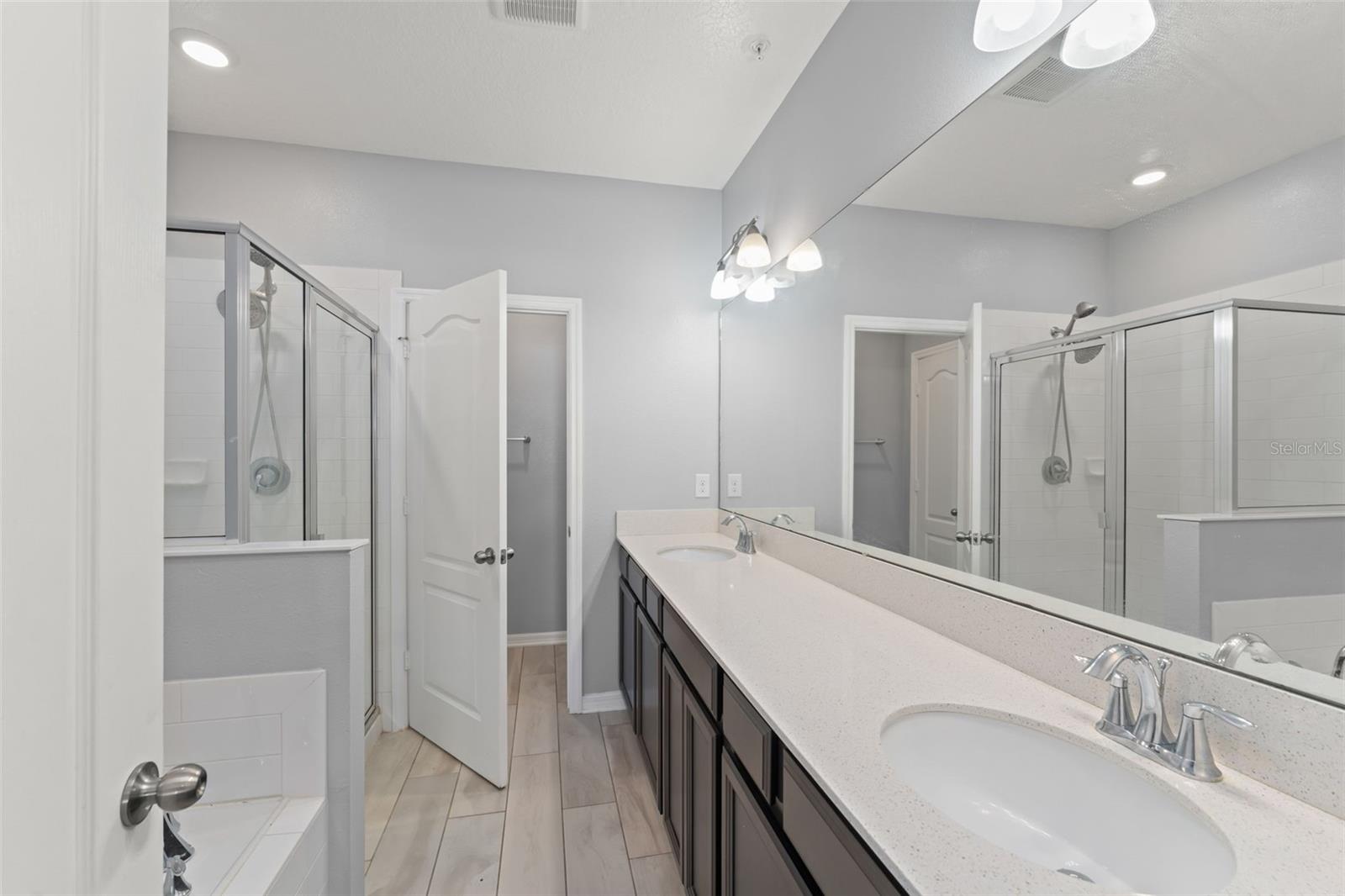 TOWNS AT WHITE CEDAR - Residential