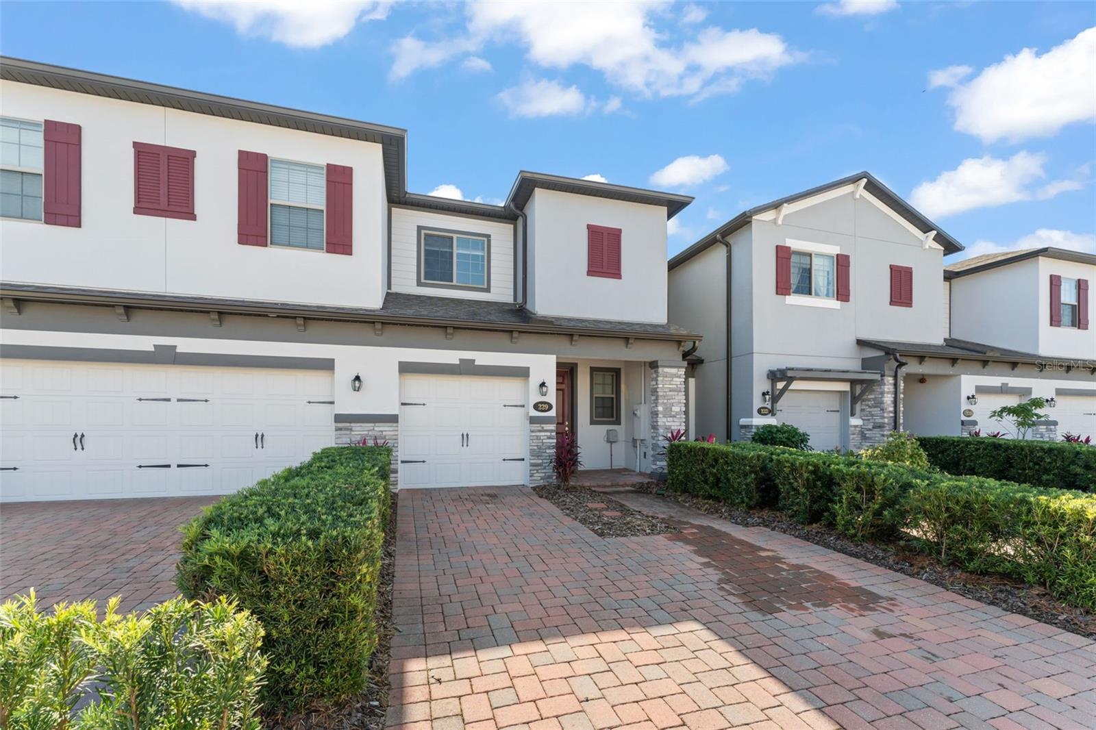 TOWNS AT WHITE CEDAR - Residential