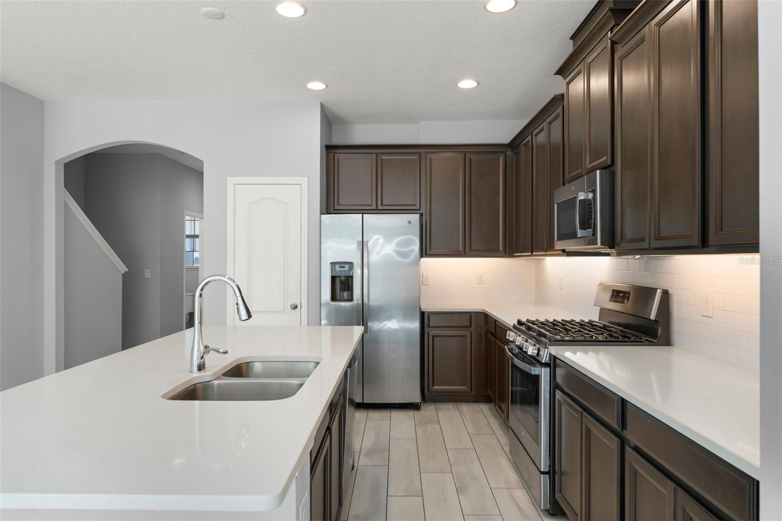 TOWNS AT WHITE CEDAR - Residential