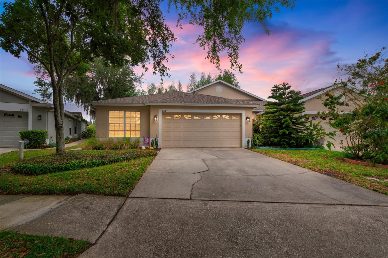 19204 WEYMOUTH DRIVE
