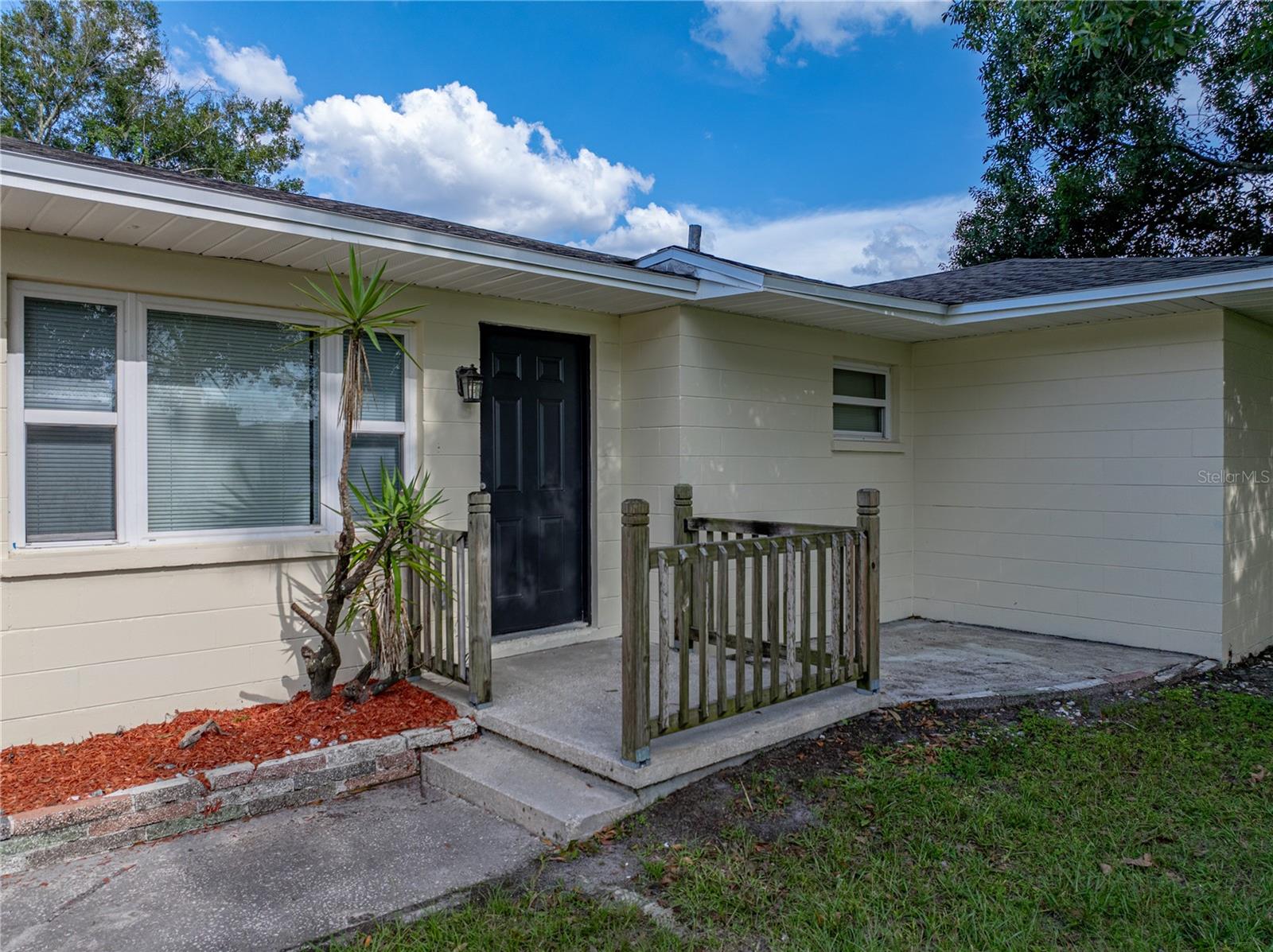 1015 SUTTON ROAD